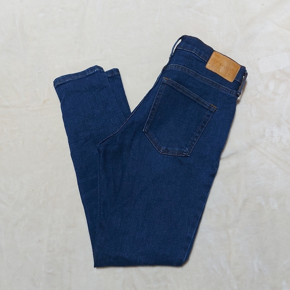 Everlane Mid-rise Skinny Ankle Jean - Picture 2 of 12